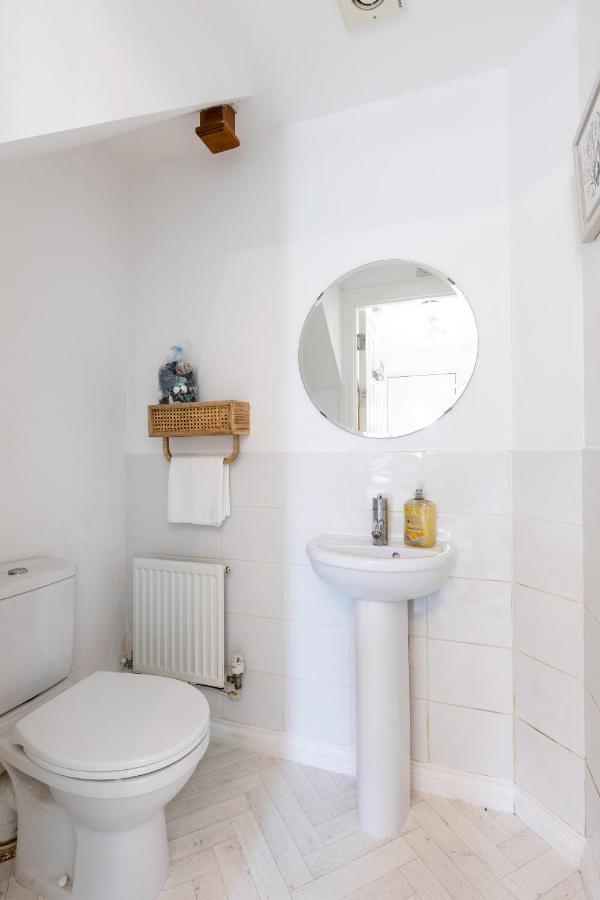 Coastal Retreat In Carmarthenshire Villa Llanelli Dış mekan fotoğraf